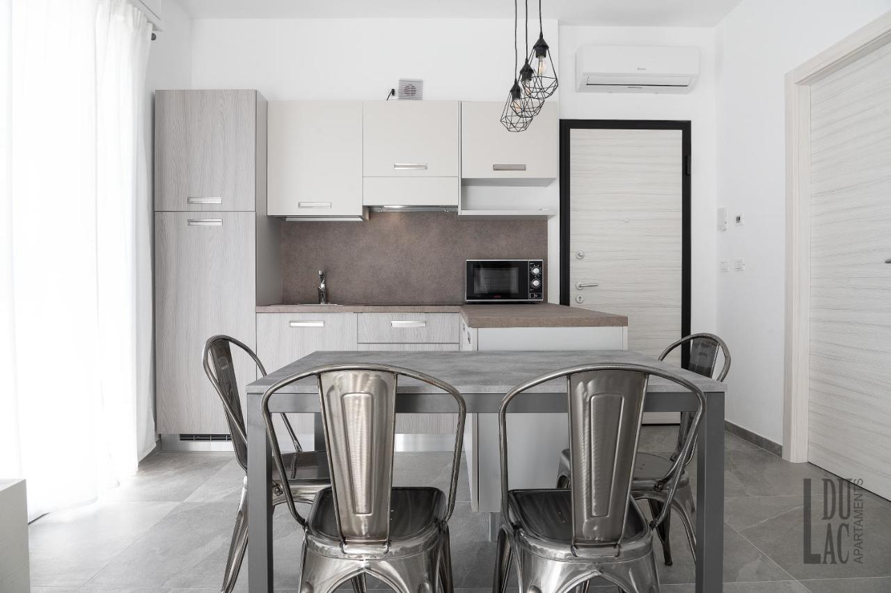 Du Lac Aparments Ντεζεντσάνο ντελ Γκάρντα Εξωτερικό φωτογραφία